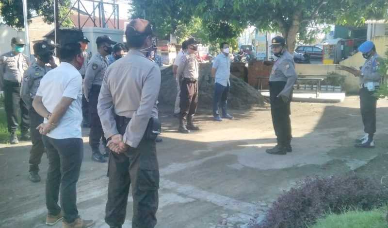 Kanit Provost Cek Personel Sebelum Jaga Malam