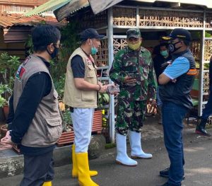21.6 foto bantaeng ratis Pemkab Bantaeng Beri Layanan Kesehatan Gratis untuk Korban Banjir