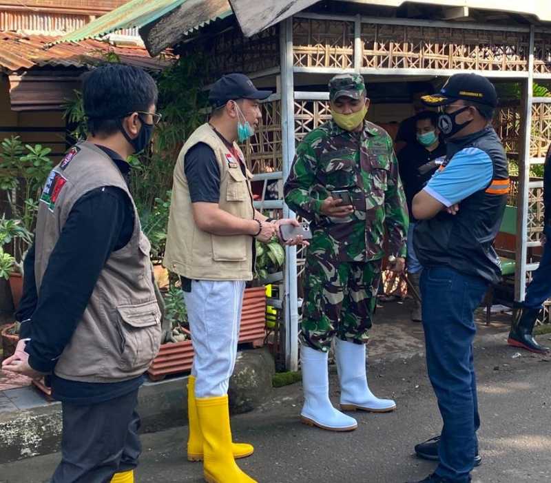 Pemkab Bantaeng Beri Layanan Kesehatan Gratis untuk Korban Banjir