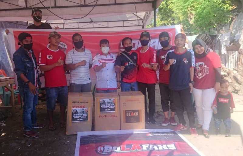 Red Gank Serahkan Paket Bantuan Kepada Korban Banjir Bandang di Bantaeng