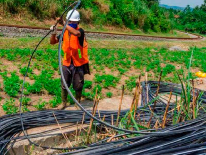 Terapkan Protokol Kesehatan XL Axiata Terus Lanjutkan Fiberisasi