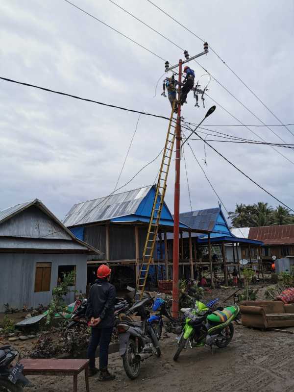 Seluruh Gardu Listrik Terdampak Banjir di Jeneponto - Bantaeng telah Normal