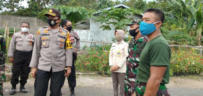 Kebun Pekarangan Kompleks TNI AL Lantamal VI Dikunjungi Kapolres Pelabuhan dan Camat Ujung Tanah
