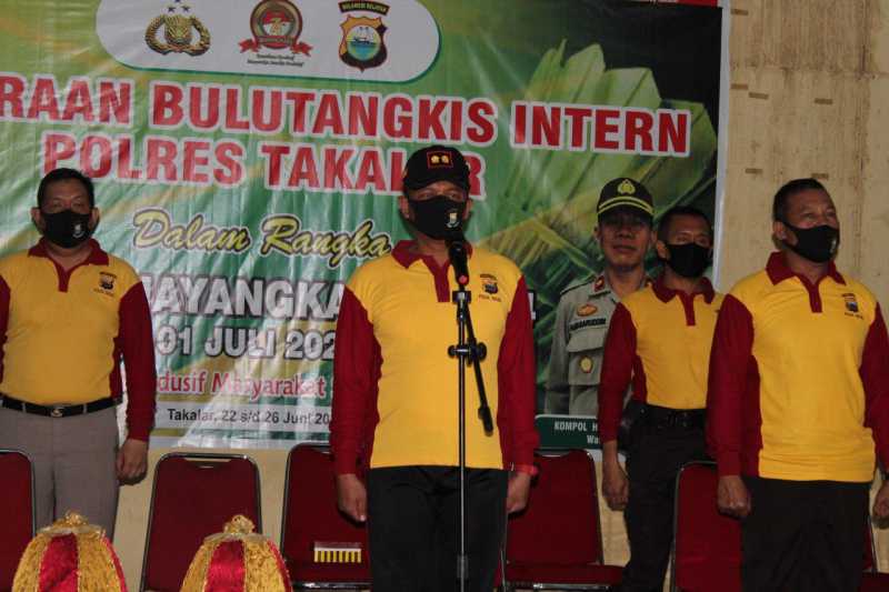 Jelang HUT Bhayangkara, Polres Kompetisi Bulutangkis