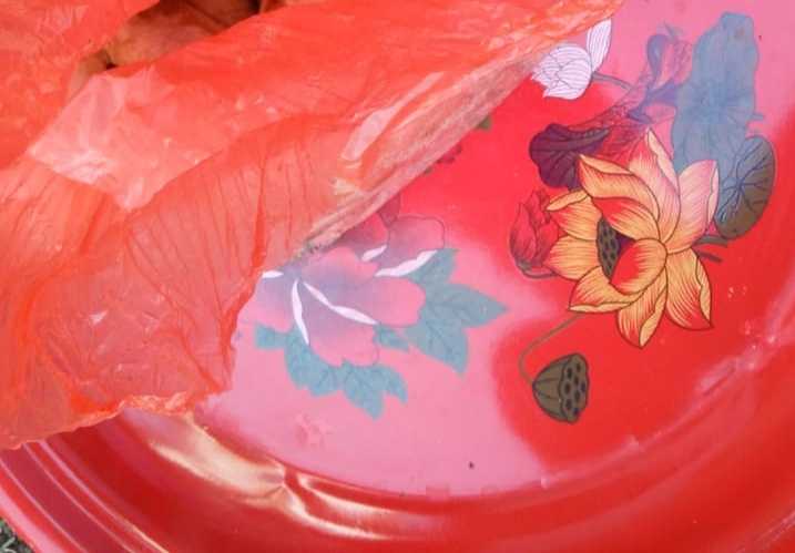 Warga Temukan Bayi Dalam Kantong Plastik 