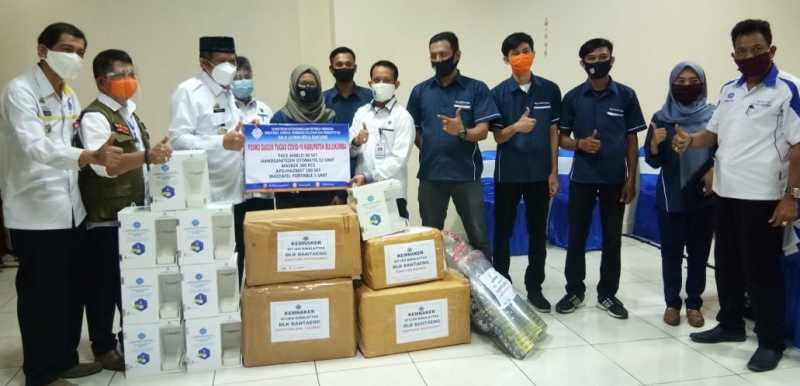 BLK Bantaeng Serahkan Alat Pencegah Penyebaran Covid-19 di Bulukumba