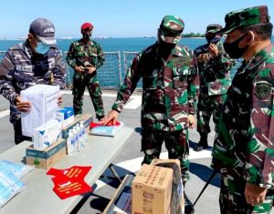 4.7 foto lanta alkes Danguspurla Koarmada II Serahkan Alkes Mabes TNI ke Danlantamal VI