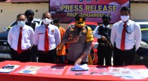 Kapolres Pasangkayu Press Release Kasus Penipuan dan atau Penggelapan