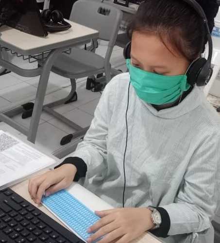 Tiga Peserta UTBK Ikut Ujian di UNM Makassar