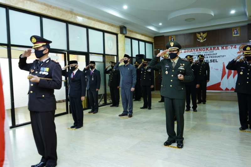 Ketua DPRD Pangkep Ikuti Upacara Virtual HUT ke-74 Bhayangkara