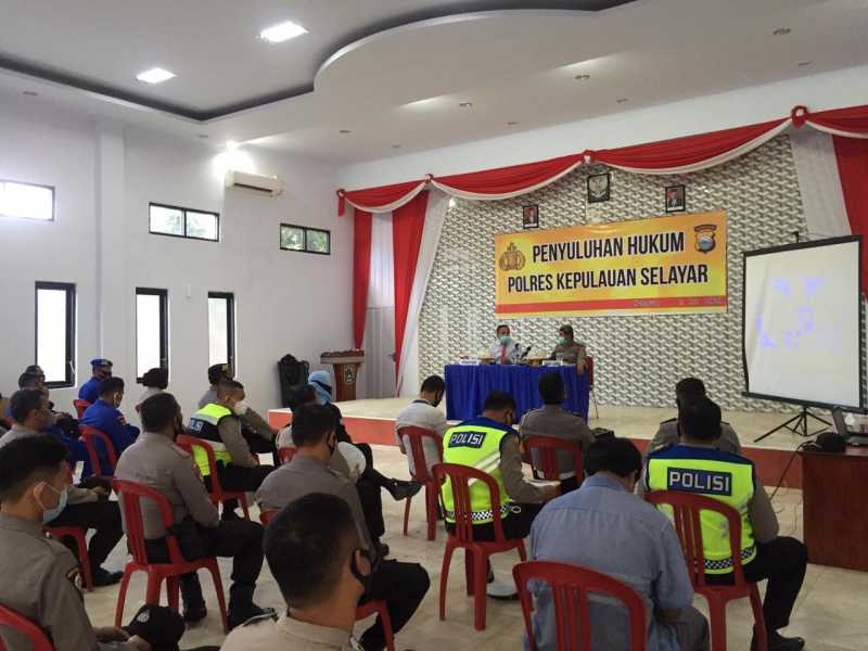 Jelang Pilkada Tahun 2020 Polres  Selayar Gelar Penyuluhan Hukum
