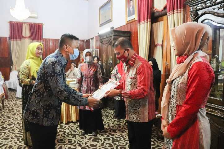Terharu, Bupati dan Forkopimda Lepas Dandim 1415 Selayar