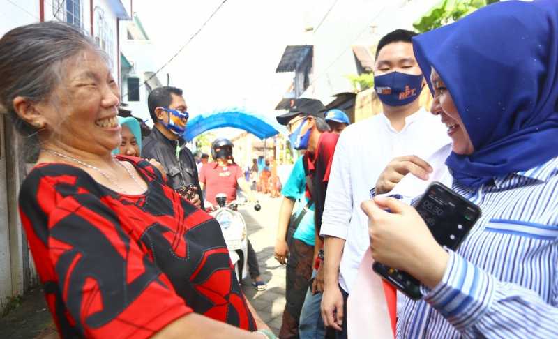Hujan-Hujan, Fatmawati Rusdi "Mappatabe" di Kelurahan Ende