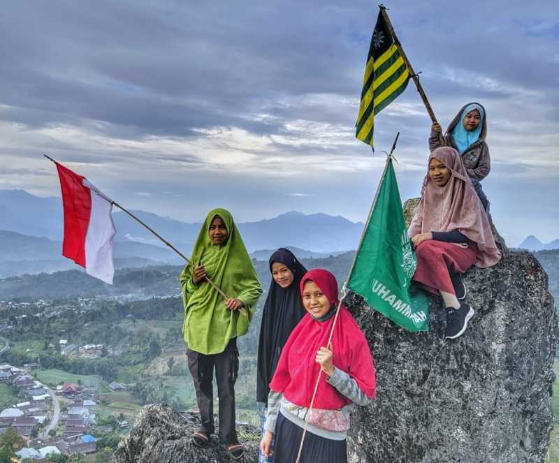 Ini Cara Santri Ponpes Darul Arqam Muhammadiyah Cece Rayakan HUT RI Ke-75