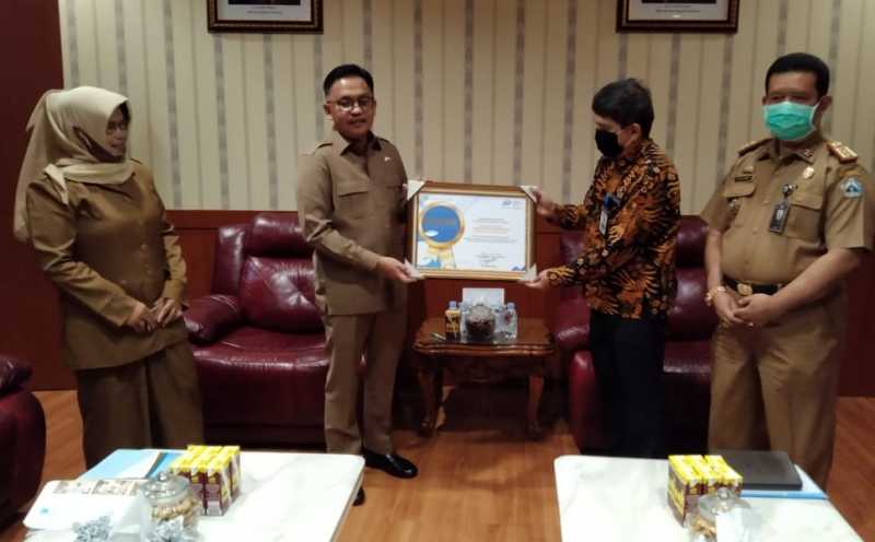 Pemkab Bantaeng Raih Penghargaan BPS