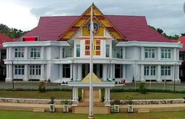 Pemda Kolaka Gelorakan Ekonomi Kerakyatan Ditengah Pandemi Covid-19 