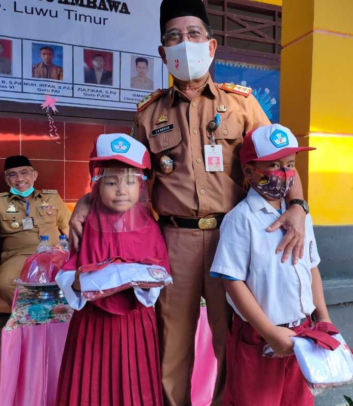 Bupati Resmikan Gedung Perpustakaan SDN 166 Ambawa Kasintuwu