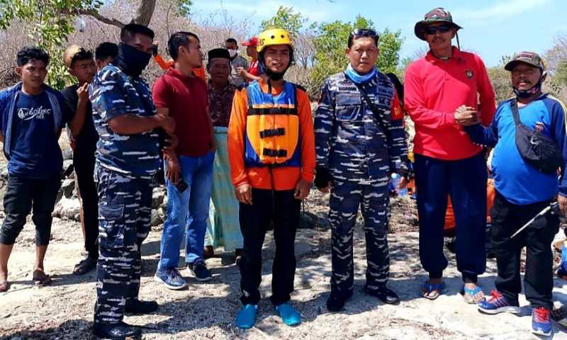 Prajurit Pos TNI AL Laksanakan SAR, Bocah Tenggelam di Pantai Topejawa