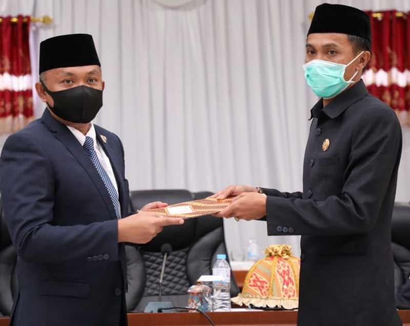 Legislatif Setujui Ranperda APBD P Menjadi Perda