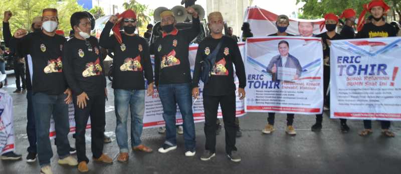 Dukung Erick Thohir, Laskar Tubarani Gelar Aksi Damai di Makassar