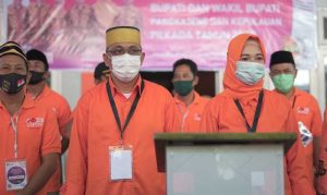 4.9 foto pang pilka Pilkada Pangkep, Bapaslon Anir - Lutfi Janji Hapus Kemiskinan dan Kebodohan