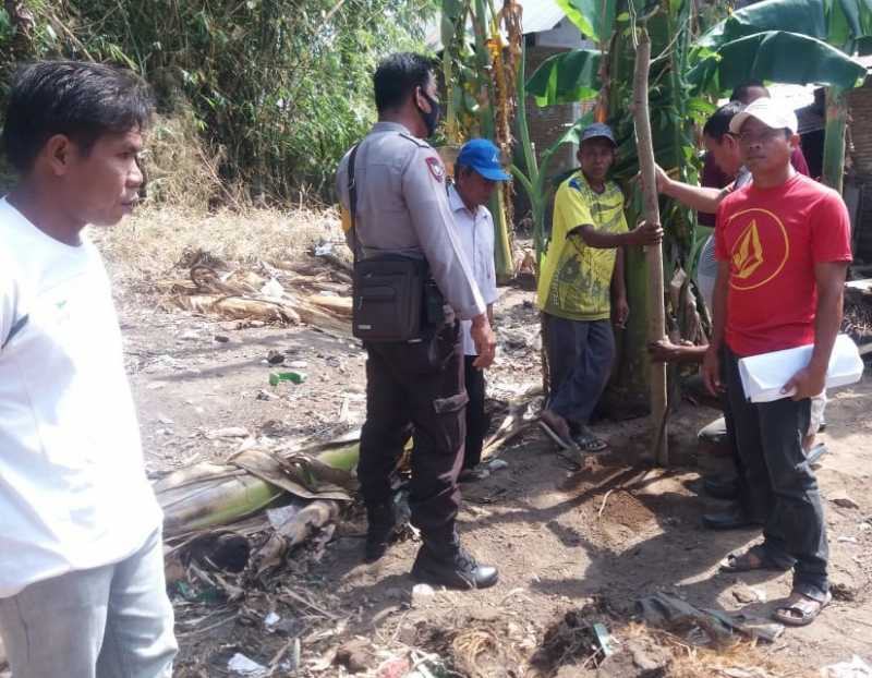 Bidik Sabung Ayam, Bhabinkamtibmas Patroli di Desa Banggae