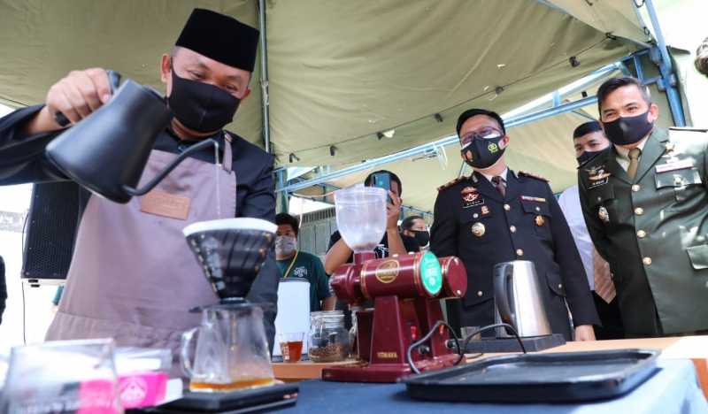 Pemkab Bantaeng Dorong Peningkatan Ekonomi Kerakyatan Melalui Kopi