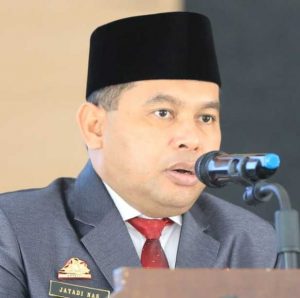 1.10 foto lutim jayadi Jayadi Nas Lepas 33 Guru Ikuti Program Beasiswa Pascasarjana Pemkab Lutim