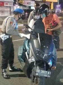 12.10 foto polisi patroli Polres Pelabuhan Makassar Tingkatkan Patroli dan Cipkon