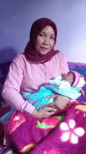 Bersalin Nyaman Cukup di Bidan Saja