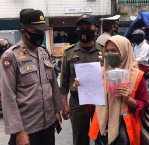 14.10 foto tindak Minimalisir Penyebaran Covid-19, Polres Pelabuhan Tindak Pelanggar Prokes