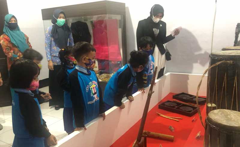 Hari Museum Nasional, Disbudpar Maros Ajak Murid PAUD ke Museum