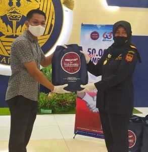 HUT ke-63, Meratus Line Salurkan Bantuan Kemanusiaan