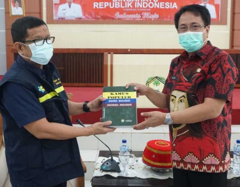 Gowa Terima Bantuan APD Dari Kemenkes RI