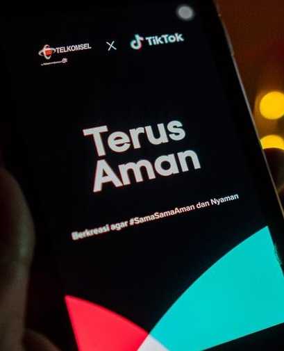 Dukung Kreativitas Masyarakat, TikTok dan Telkomsel Jalin Kemitraan Strategis