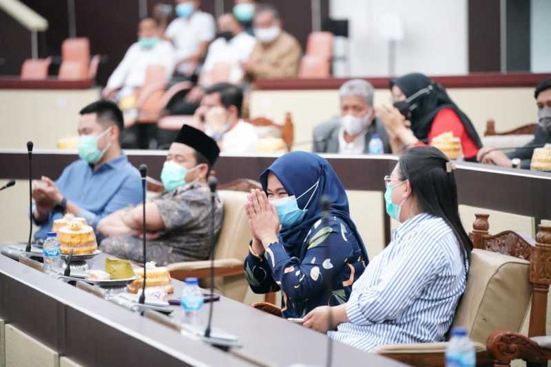 Rezki Mulfiati Lutfi Jabat Wakil Ketua Komisi E DPRD Sulsel