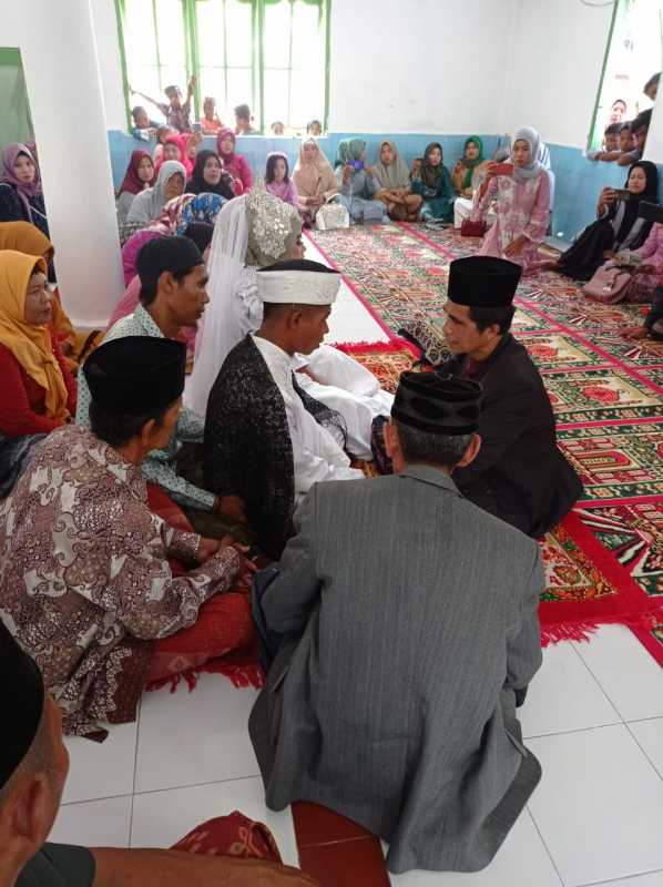 Saiful Arif Hadiri Undangan Warga Desa Polassi
