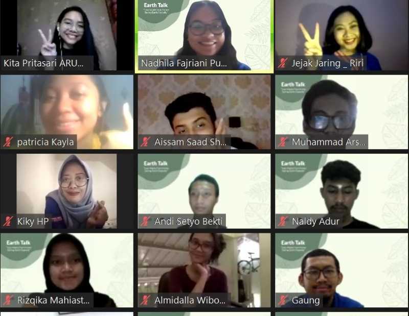Mahasiswa XLFL Sosialisasikan Gaya Hidup Ramah Lingkungan
