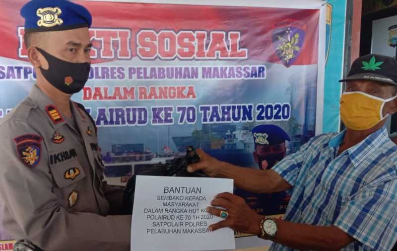 Sambut HUT Polair ke-70, Satpolair Polres Pelabuhan Berbagi ke Nelayan