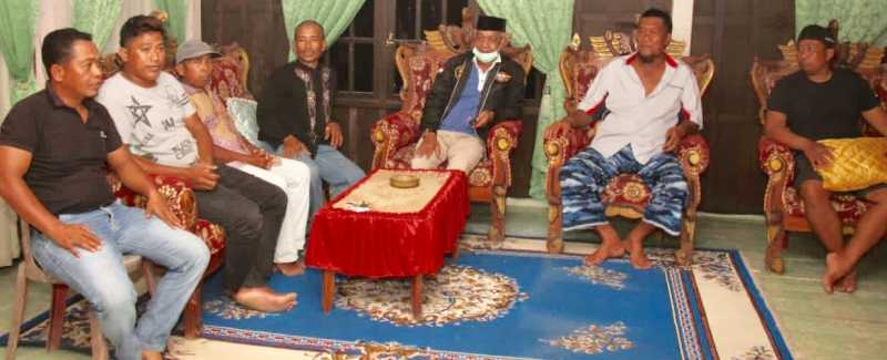 Diserang Beragam Fitnah, Suardi Saleh - Aska Mappe Makin Panen Dukungan