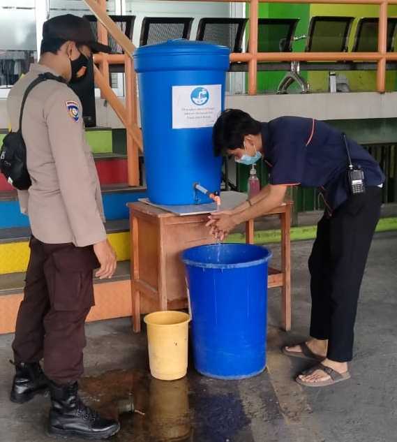Agar Prokes di Pasar Diterapkan, Bhabinkamtibmas Rutin Pengawasan