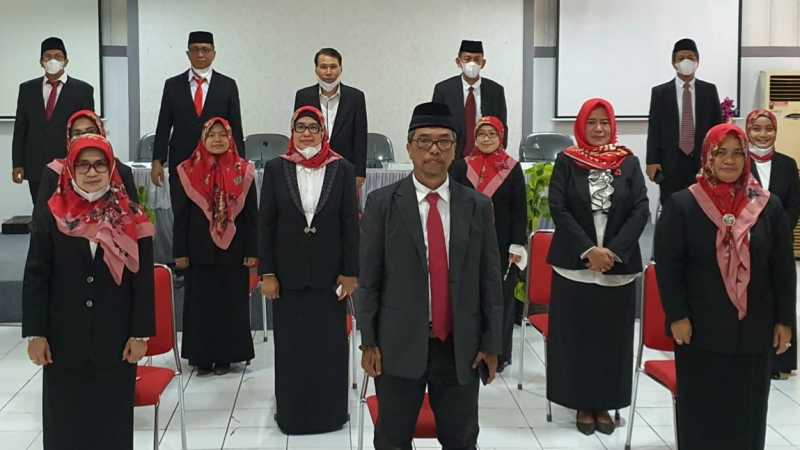 Dinkes Makassar Ikuti Upacara HKN ke-56 dengan Khidmat