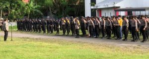 24.11 foto irwasda Irwasda Polda Sulsel Pimpin Apel Siaga Pengamanan Pilkada di Barru