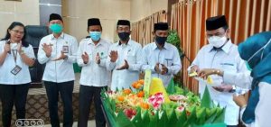 Kemenag Sulsel Peringati Hari Guru Nasional, Empat Guru Terima Penghargaan
