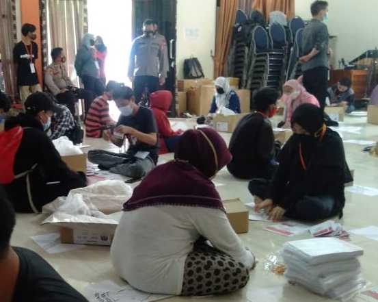 6.000 Lebih Kertas Surat Suara Pilkada Gowa Rusak
