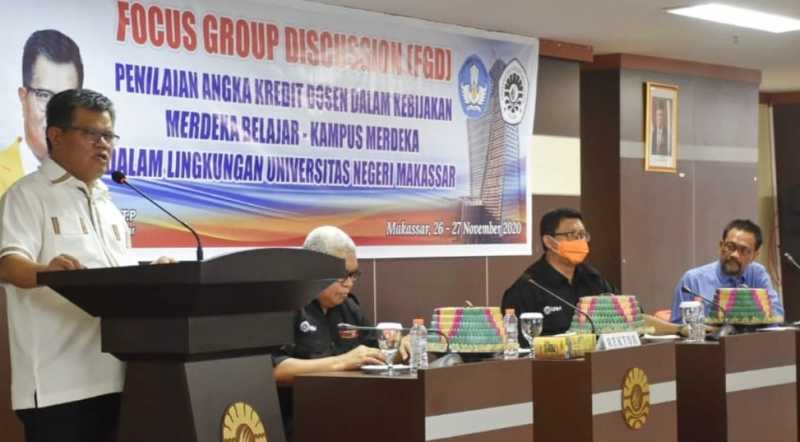 Rektor UNM Ajak Dosen Samakan Persepsi soal Penilaian Angka Kredit