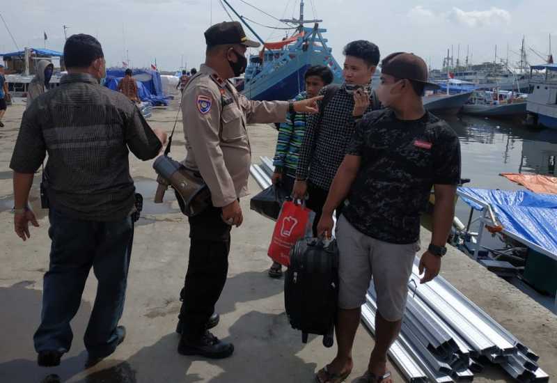 Polres Pelabuhan Aktif Awasi Kedisiplinan Protokol Kesehatan di Keramaian