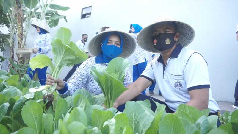 Danlantamal VI Makassar Resmikan Kantor dan Puspita Garden Korcab VI DJA II 