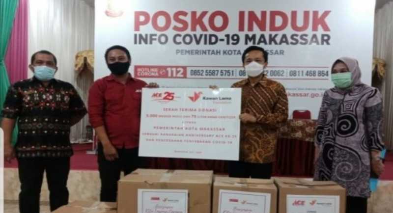 Didampingi Kadis Kesehatan, Pj Wali Kota Makassar Terima Bantuan dari Kawan Lama Foundation
