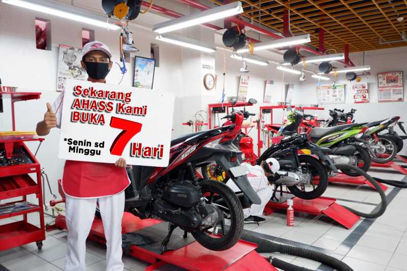 Mau Service Di Hari Minggu ?Gausah Khawatir, Kini AHASS Buka Tiap Hari